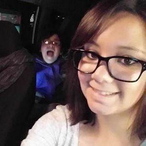 Meet your Posher, Maxine